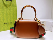 Load image into Gallery viewer, G u c c i bamboo 21*15*7cm
