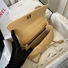 Load image into Gallery viewer, Chanel new two sizes