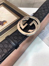 Load image into Gallery viewer, G u c c I belt