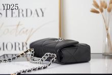 Load image into Gallery viewer, C h a n e l black/silver