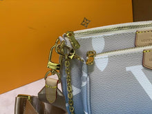 Load image into Gallery viewer, L v blue pochette