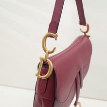 Load image into Gallery viewer, D saddle burgundy