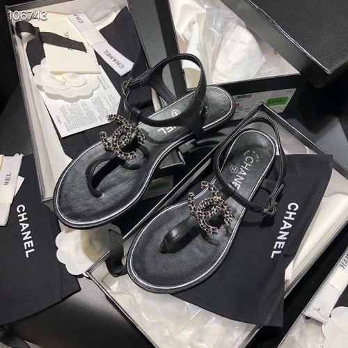 Chanel slides 2 colors