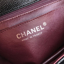 Load image into Gallery viewer, Chanel Mini20 black