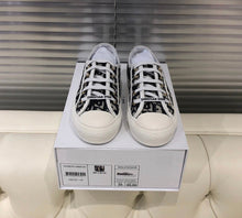 Load image into Gallery viewer, D b low Sneakers