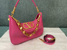 Load image into Gallery viewer, V a l e n t I n o pink