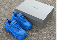 Load image into Gallery viewer, Balenciaga Triple-S Sneaker