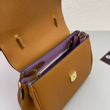 Load image into Gallery viewer, V e r s a c e brown 26-12-20CM 。