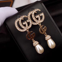 Load image into Gallery viewer, G u c c I earrings