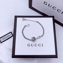 Load image into Gallery viewer, G u c c I bracelet