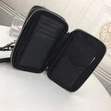 Load image into Gallery viewer, L v pouch 11*19*3.5