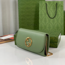 Load image into Gallery viewer, G u c c i crossbody