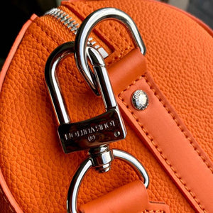 L v orange travel