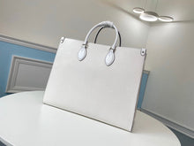 Load image into Gallery viewer, Lv tote white