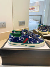 Load image into Gallery viewer, G u c c I tennis sneakers