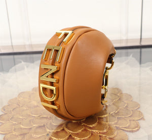 F e n d i moon brown 16.5 x 14 x 5 cm