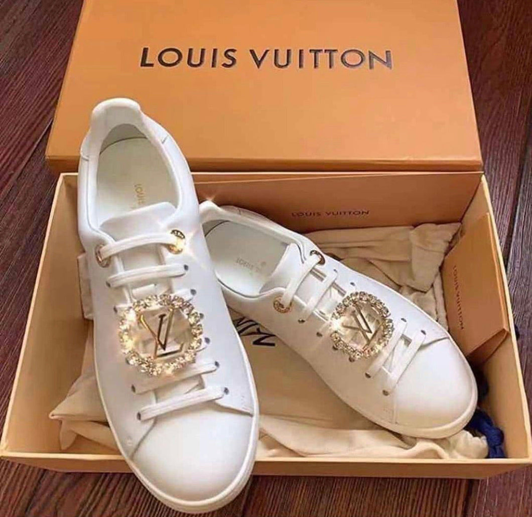 Lv white gold