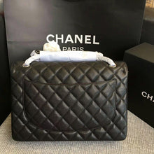 Load image into Gallery viewer, Chanel caviar jumbo max 33cm