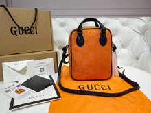 Load image into Gallery viewer, G u c c i backpack 16*22*8.5cm