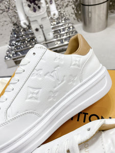 L v sneakers white