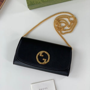 G u c c i crossbody