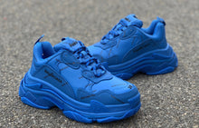 Load image into Gallery viewer, Balenciaga Triple-S Sneaker