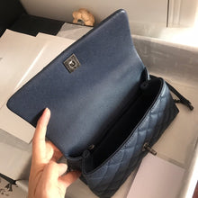 Load image into Gallery viewer, Chanel snake
