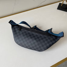 Load image into Gallery viewer, Lv new bumbag black