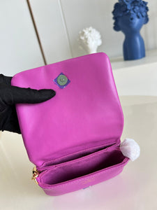 L v pouch