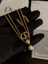 Load image into Gallery viewer, D i o r necklace