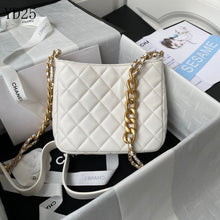 Load image into Gallery viewer, C h a n e l white 16×19.5×8.5cm