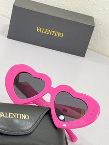 V a l e n t I n o pink sunglasses