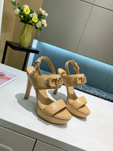 Load image into Gallery viewer, L v 10.5 heels 35-41