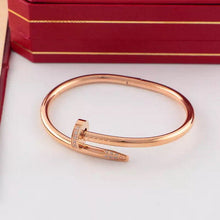 Load image into Gallery viewer, Cartier nail bracelet