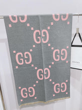 Load image into Gallery viewer, G u c c i scarf