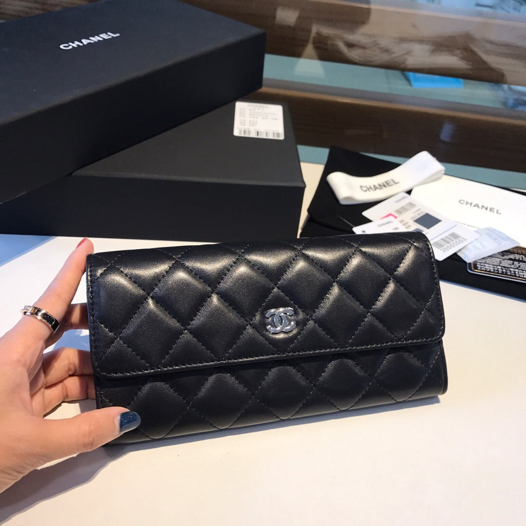 Chanel wallet