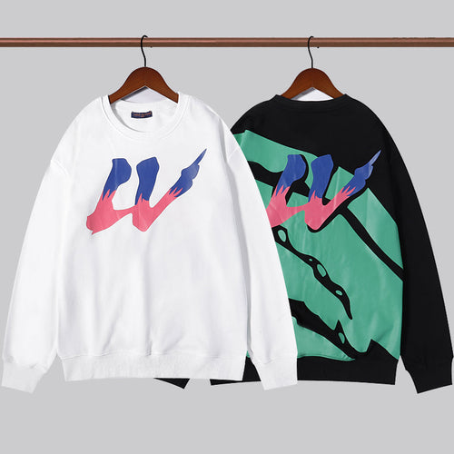Lv sweater