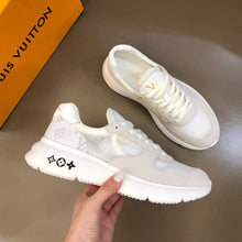 Load image into Gallery viewer, L v sneakers white 21