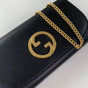 G u c c i crossbody