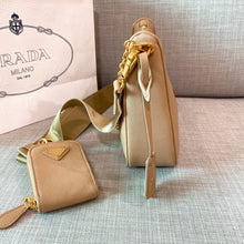 Load image into Gallery viewer, Prada hobo