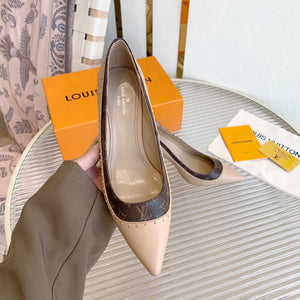 L v heels