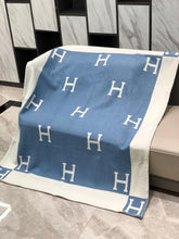 Load image into Gallery viewer, Hermès throw