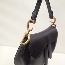 Load image into Gallery viewer, D saddle black