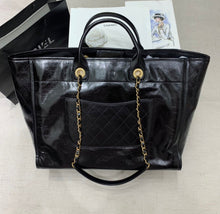 Load image into Gallery viewer, Cha tote black 40 cm