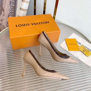 L v heels
