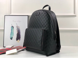 G u c c i backpack W31.5 H41 D14.5,