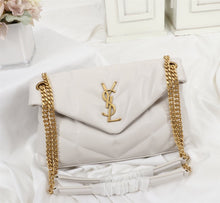 Load image into Gallery viewer, LOULOU PUFFER white