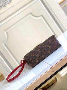 Lv lock red