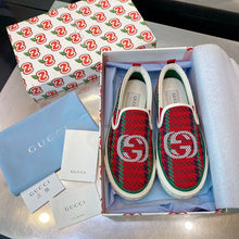 Load image into Gallery viewer, G u c c I baja slip on