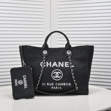 Load image into Gallery viewer, C h a n e l tote